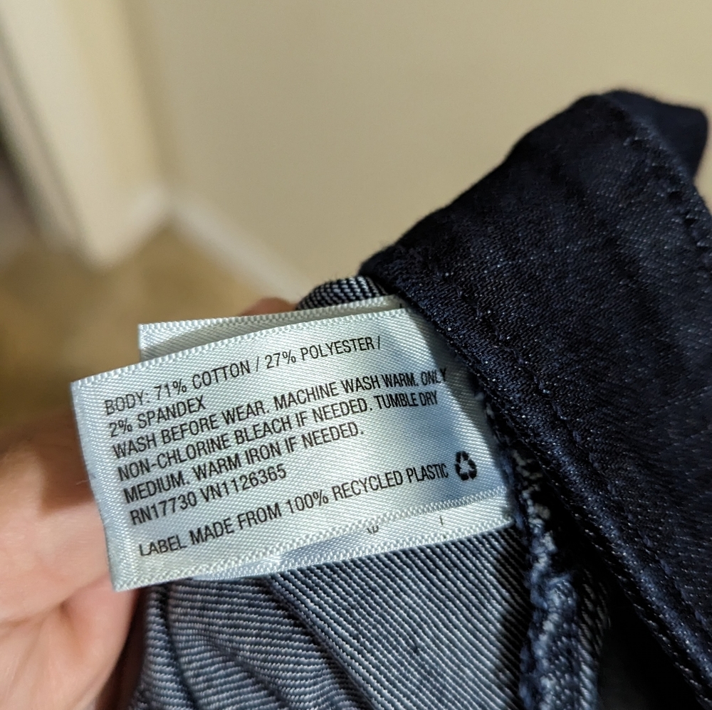 Universal Thread Jeans - Picture 3 of 4